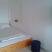 Apartmani Milo&scaron;, privatni smeštaj u mestu Bečići, Crna Gora - bracni krevet u trokrevetnom apartmanu